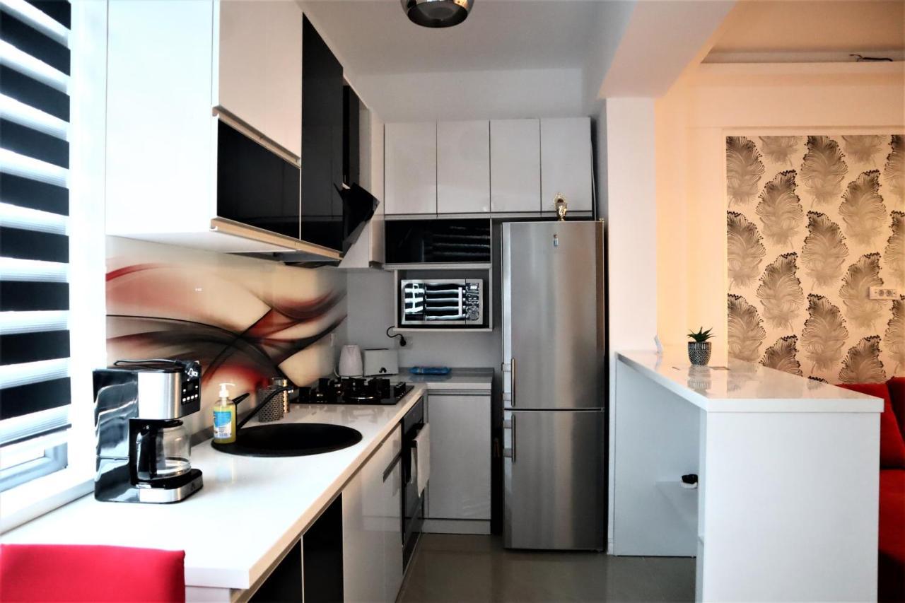 Thomas Luxury Apartment Navodari Dış mekan fotoğraf