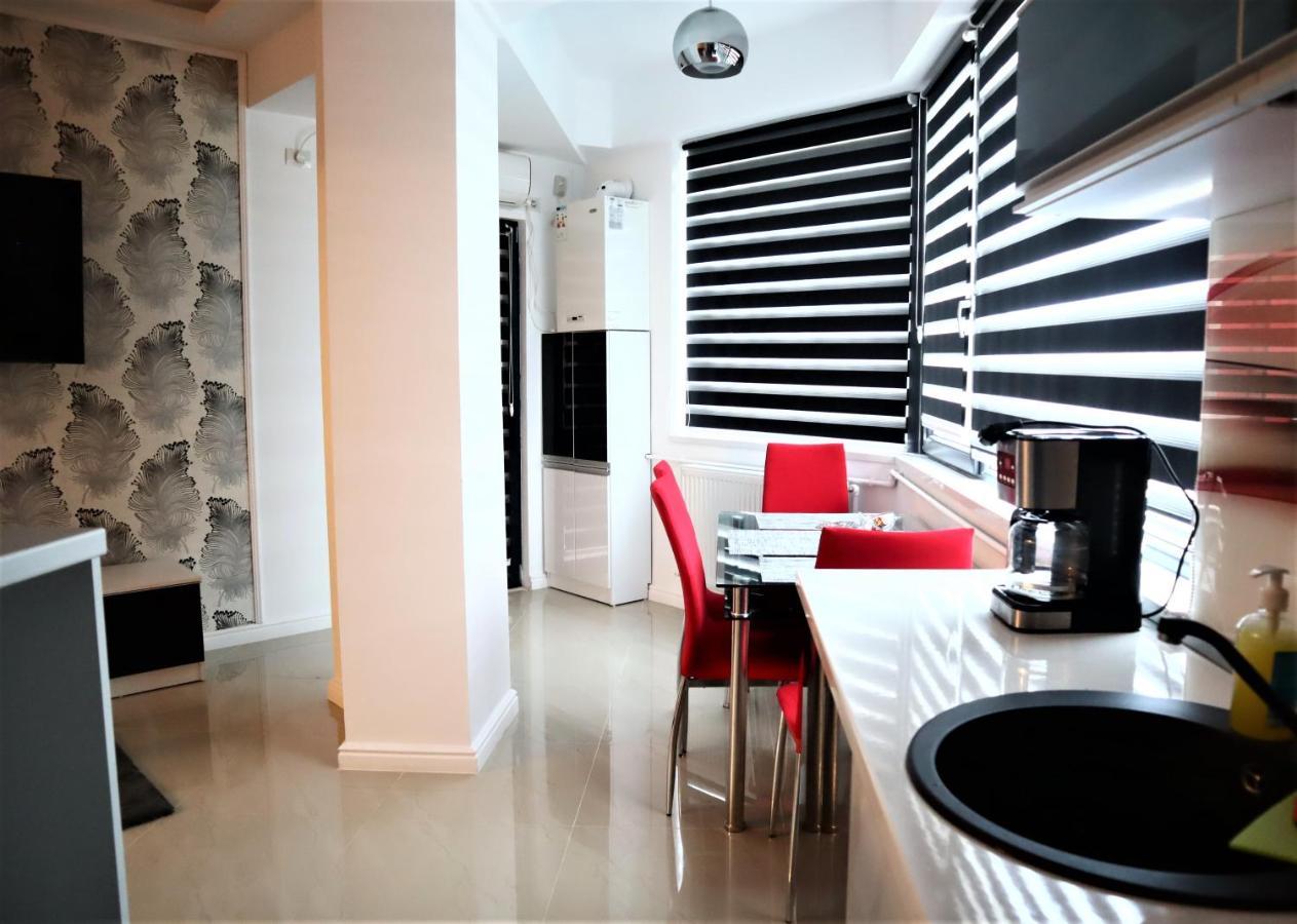 Thomas Luxury Apartment Navodari Dış mekan fotoğraf