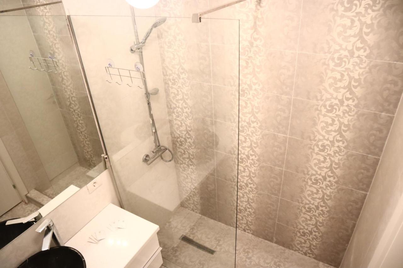 Thomas Luxury Apartment Navodari Dış mekan fotoğraf