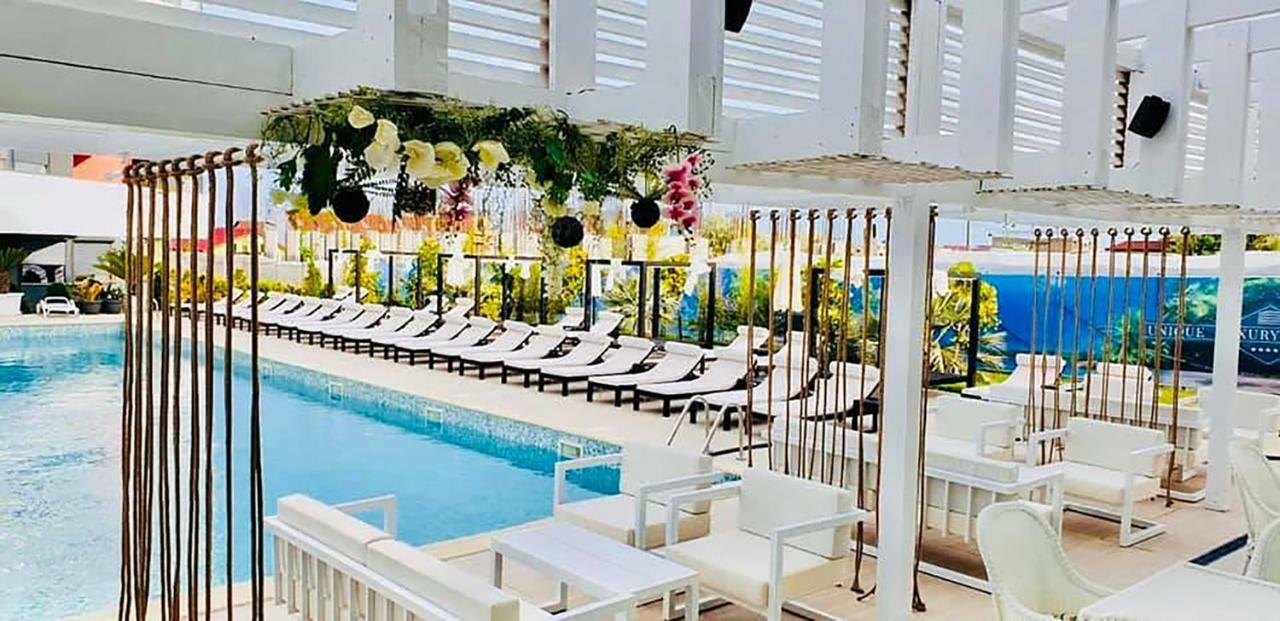 Thomas Luxury Apartment Navodari Dış mekan fotoğraf